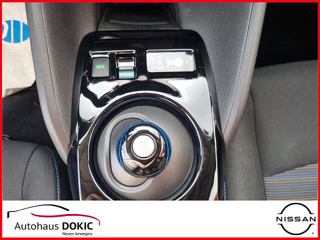 Nissan Leaf N-Connecta 40kWh 150PS Winter Allwetter N-Connecta 40kWh 150PS Winter Allwetter