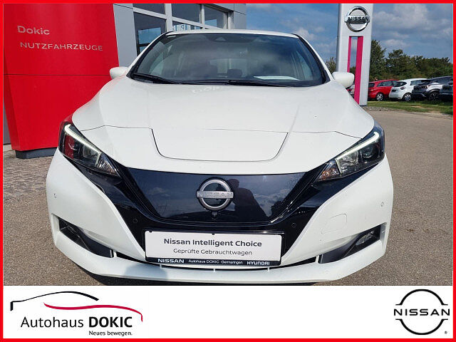 Nissan Leaf N-Connecta 40kWh 150PS Winter Allwetter N-Connecta 40kWh 150PS Winter Allwetter