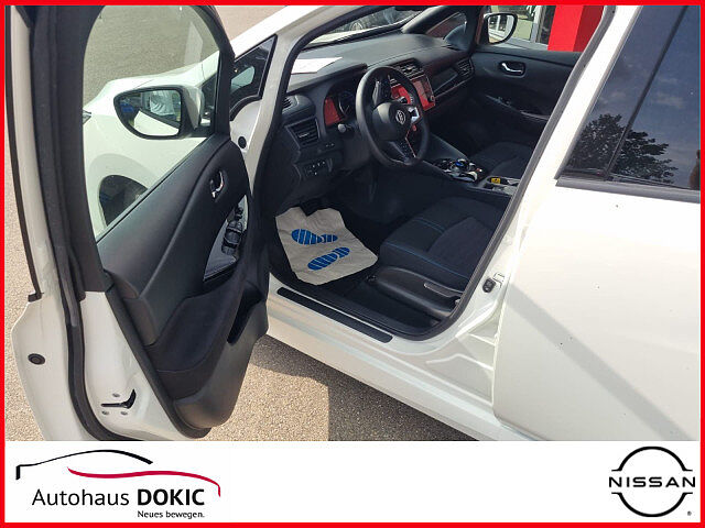Nissan Leaf N-Connecta 40kWh 150PS Winter Allwetter N-Connecta 40kWh 150PS Winter Allwetter