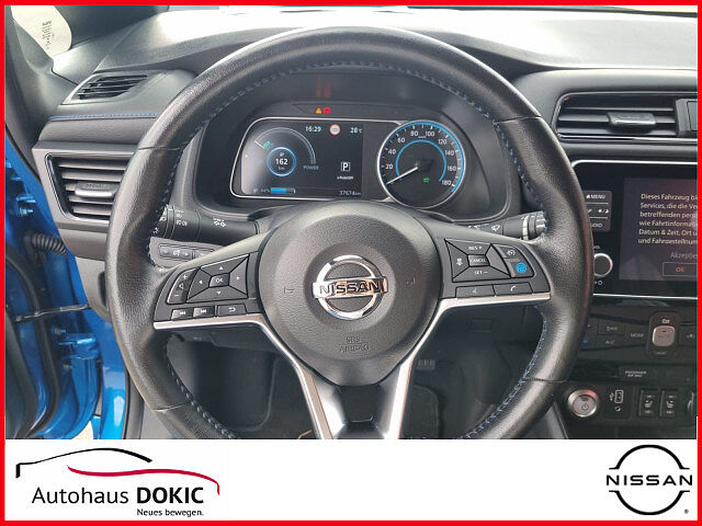 Nissan Leaf N-Connecta 40kWh LED Winter AHK Navi N-Connecta 40kWh LED Winter AHK Navi