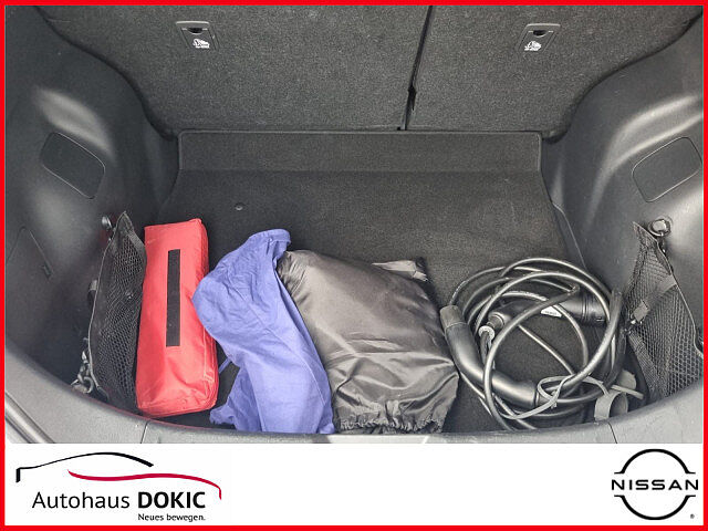 Nissan Leaf N-Connecta 40kWh LED Winter AHK Navi N-Connecta 40kWh LED Winter AHK Navi