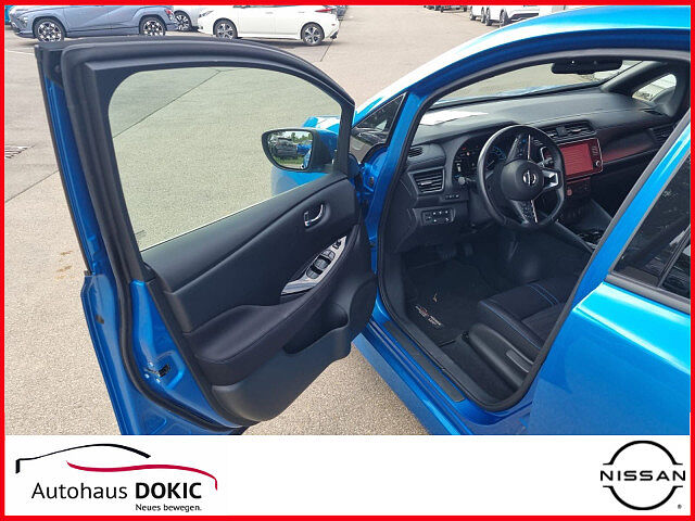 Nissan Leaf N-Connecta 40kWh LED Winter AHK Navi N-Connecta 40kWh LED Winter AHK Navi