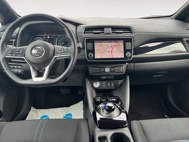 Nissan Leaf 40 kWh Automatik - N-Con. - Winter-Paket
