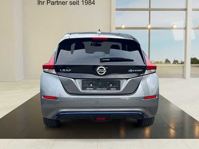 Nissan Leaf 40 kWh Automatik - N-Con. - Winter-Paket