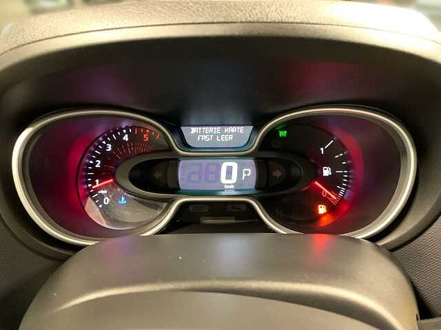 Nissan NV300 L1H1 2,7 dCi AT Premium Navi 9-Si. SHZ AHK L1H1 2,7 dCi AT Premium Navi 9-Si. SHZ AHK