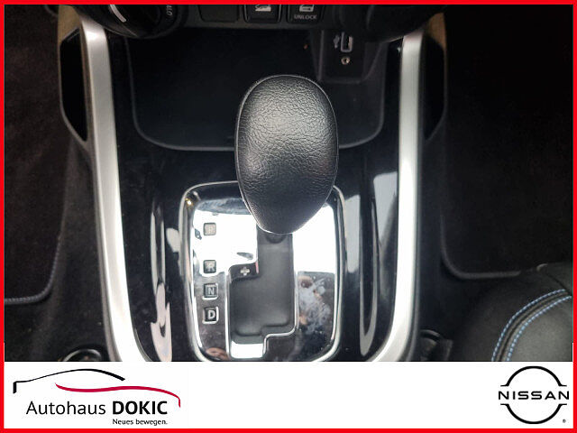 Nissan Navara N-Guard Double Cab 4x4 AT Seilwinde AHK N-Guard Double Cab 4x4 AT Seilwinde AHK