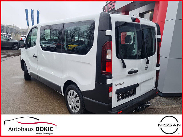 Nissan NV300 Kombi L1H1 2,7t COMFORT 9-Sitzer AHK Navi Kombi L1H1 2,7t COMFORT 9-Sitzer AHK Navi