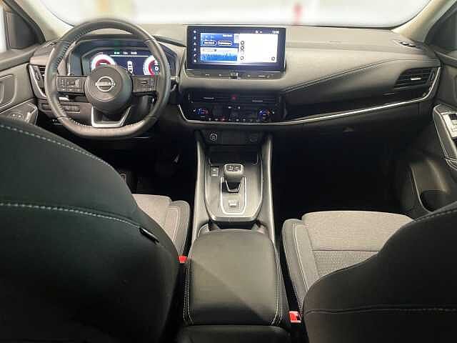 Nissan Qashqai 1.3 AT N-Connecta Navi SHZ 360&deg; Tech PDC 1.3 AT N-Connecta Navi SHZ 360&deg; Tech PDC