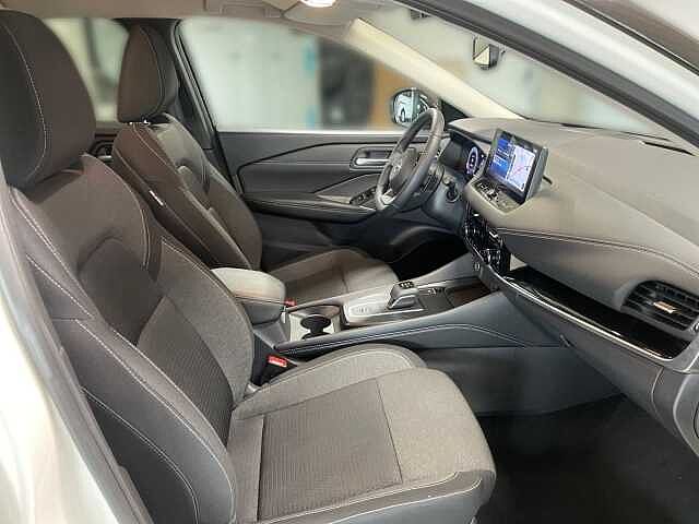 Nissan Qashqai 1.3 AT N-Connecta Navi SHZ 360&deg; Tech PDC 1.3 AT N-Connecta Navi SHZ 360&deg; Tech PDC