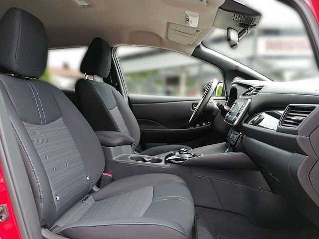 Nissan Leaf N-Connecta 40 kWh Navi 360&deg;Kamera DAB PDC