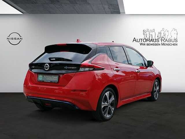 Nissan Leaf N-Connecta 40 kWh Navi 360&deg;Kamera DAB PDC