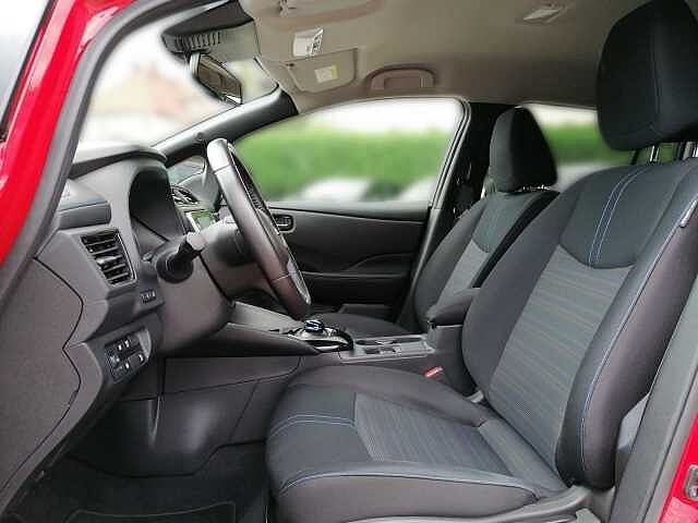 Nissan Leaf N-Connecta 40 kWh Navi 360&deg;Kamera DAB PDC