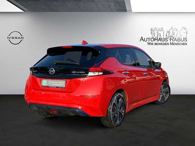 Nissan Leaf 40 kWh N-Connecta Navi DAB Kamera PDC Bluet