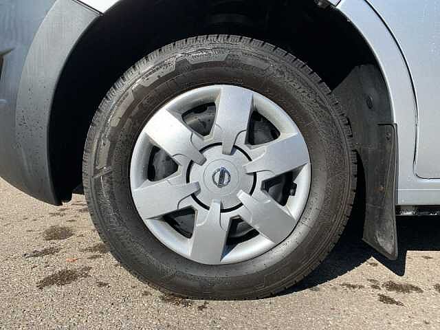 Nissan NV400 L2H2 35 AT Comfort Navi Schwingsitz PDC AHK