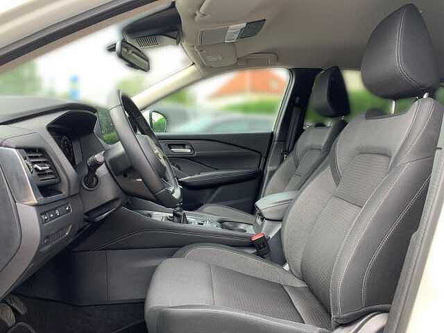 Nissan Qashqai N-Connecta 1.3 MHEV Navi LED PDC RFK SHZ