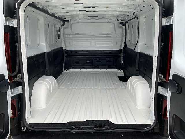 Nissan NV300 L1H1 2,7 dCi 145 - Comfort