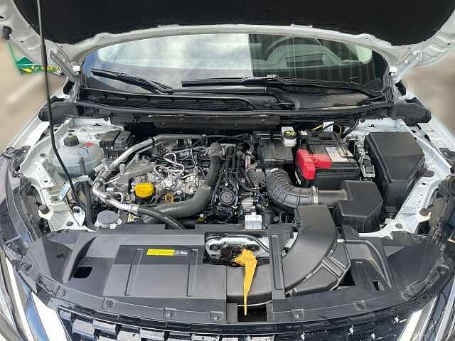 Nissan Qashqai 1.3 N-Connecta AT SHZ DAB 360&deg;