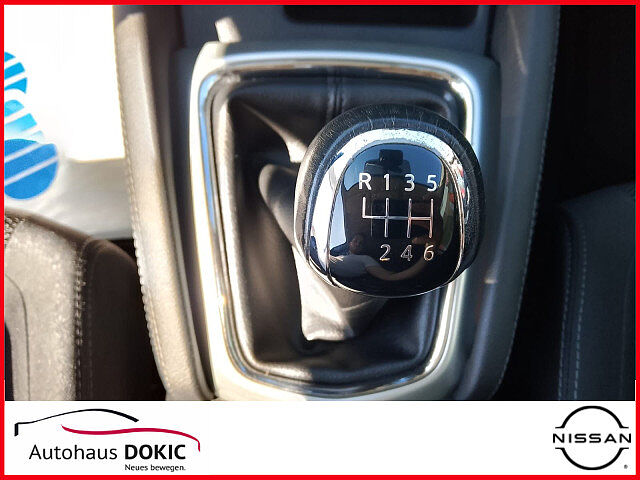 Nissan Qashqai Acenta 1.6 163PS 6MT Navi Cam DAB