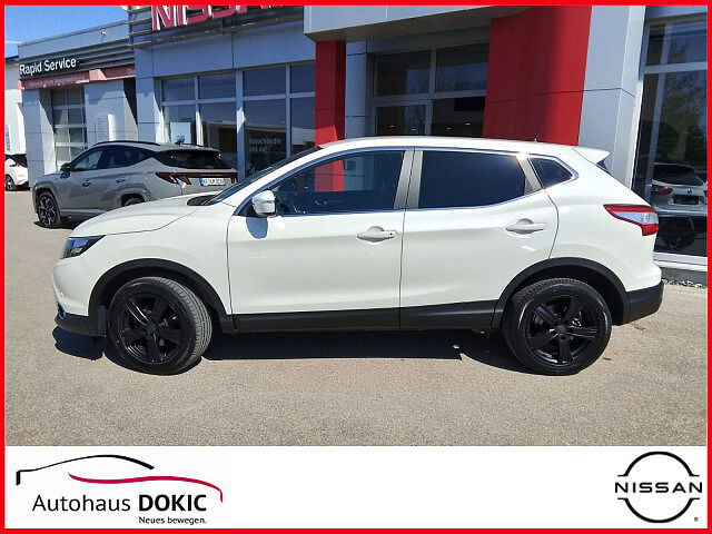 Nissan Qashqai Acenta 1.6 163PS 6MT Navi Cam DAB