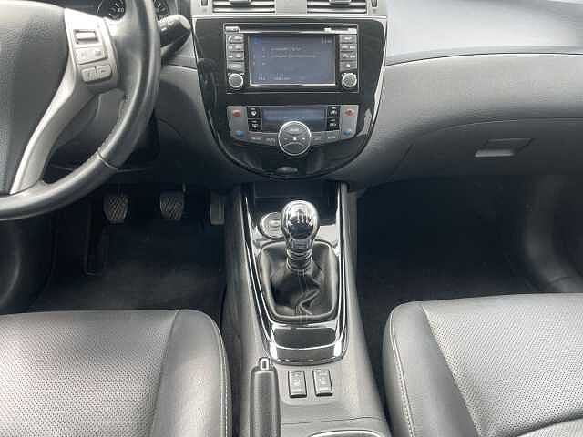 Nissan Pulsar 1.2 DIG-T Tekna SHZ NAVI DAB Leder 360&deg;