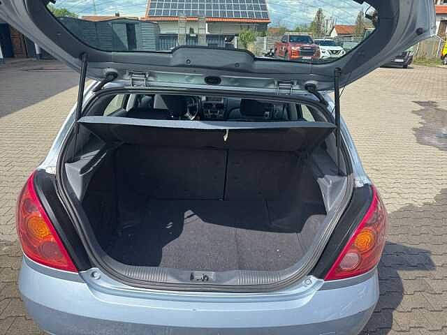 Nissan Almera 1.5 Acenta Plus