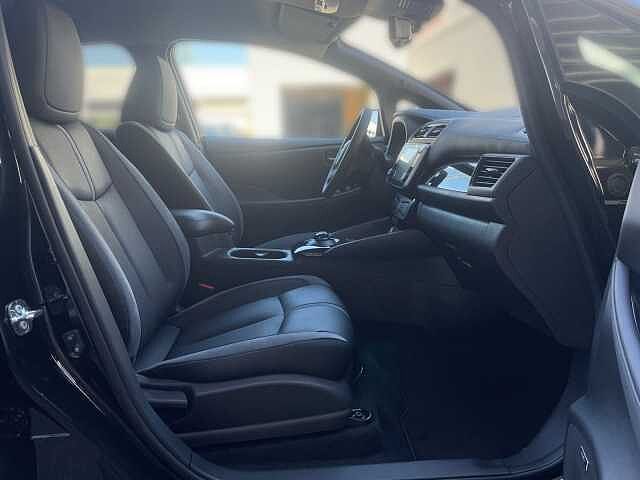 Nissan Leaf 39 kWh LED 360&deg; Kamera Navi Klima Tekna 360