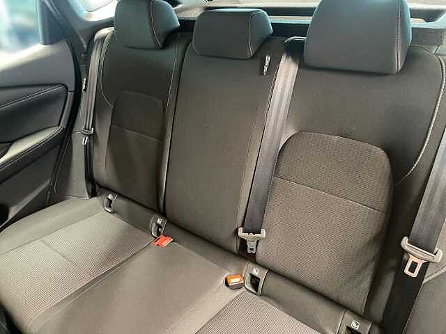 Nissan Qashqai 1.3 DIG-T Visia DAB LED Bluet. PDC AHK