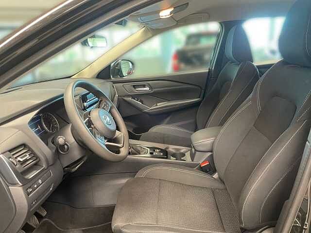 Nissan Qashqai 1.3 DIG-T Visia DAB LED Bluet. PDC AHK