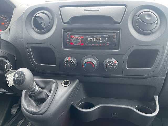 Nissan NV400 Kastenwagen 2.3 Schaltgetriebe - L1H1 2,8t PRO