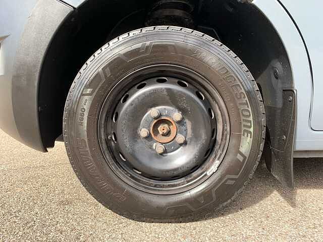 Nissan NV400 L2H2 - Comfort / Schiebet&uuml;r beidseitig