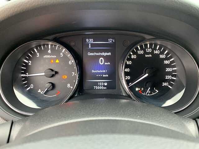 Nissan Pulsar 1.2 N-Tec / JBL Soundsystem mit Subwoofer