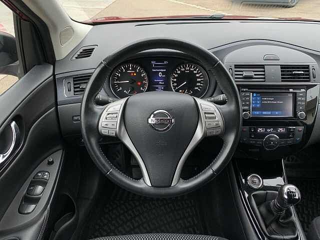 Nissan Pulsar 1.2 N-Tec / JBL Soundsystem mit Subwoofer