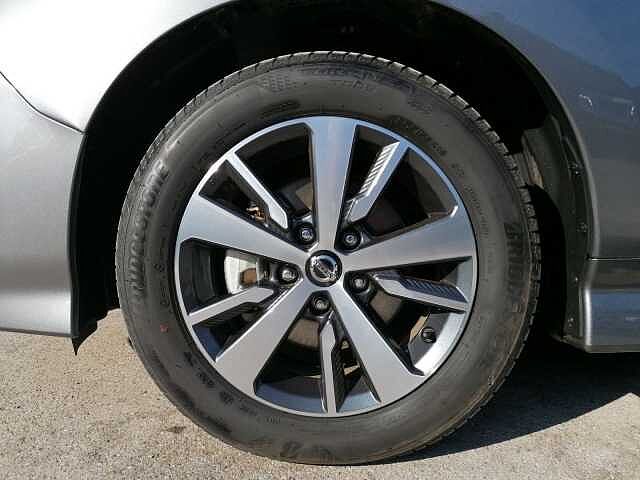 Nissan Leaf Acenta 40 KWh 150 PS Navi Sitzheiz. R-Kamera Acenta 40 KWh 150 PS Navi Sitzheiz. R-Kamera