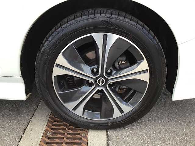 Nissan Leaf 40 kWh Automatik - TEKNA - Leder,BOSE,LED