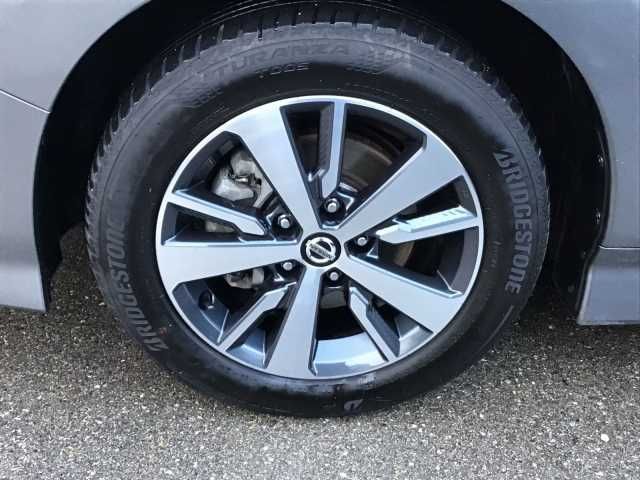 Nissan Leaf Acenta 40KW/h - Winterpaket, 360&deg;