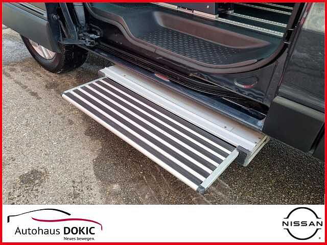 Nissan NV300 Kombi AT TEKNA MobiTEC Lightfloor 3Einzsitz Kombi AT TEKNA MobiTEC Lightfloor 3Einzsitz