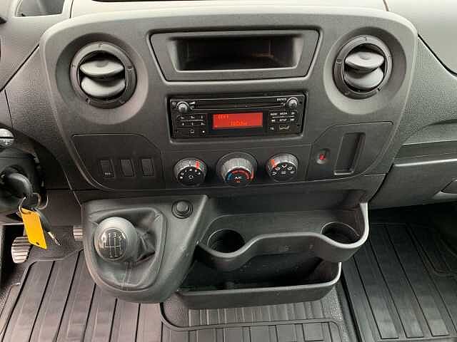 Nissan NV400 L2H2 FWD  - Pro L2H2 FWD  - Pro