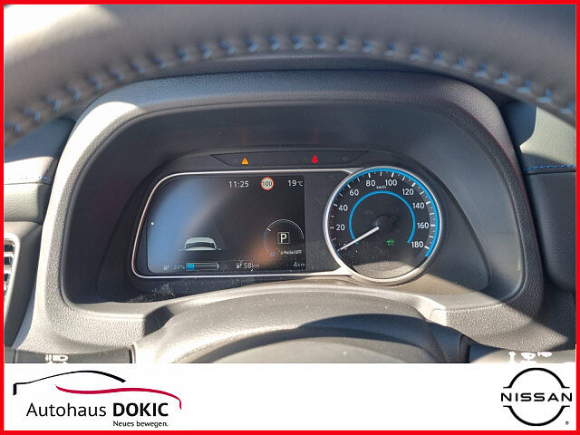 Nissan Leaf N-Connecta 150PS 39kWh Elektro AT Win LED N-Connecta 150PS 39kWh Elektro AT Win LED