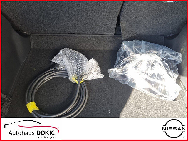 Nissan Leaf N-Connecta 150PS 39kWh Elektro AT Win LED N-Connecta 150PS 39kWh Elektro AT Win LED