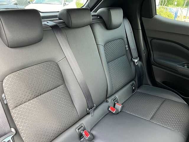 Nissan JUKE 1.6 HYBRID 143 PS  N-Connecta Winter-Paket 1.6 HYBRID 143 PS  N-Connecta Winter-Paket