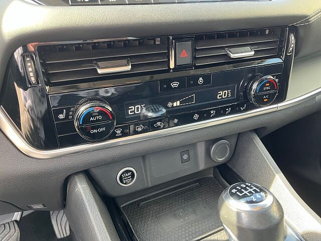 Nissan Qashqai 1.3 DIG-T Acenta 360 Grad Kamera Winter