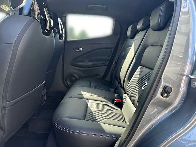 Nissan JUKE 1.6 HYBRID 143 PS 4AMT TEKNA 360&deg; Rundumsicht  Sitzheizung-vorne 19&#039;LM-Felg 19&#039;LM-Felgen