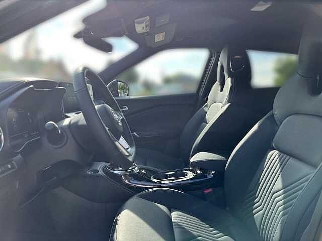 Nissan JUKE 1.6 HYBRID 143 PS 4AMT TEKNA 360&deg; Rundumsicht  Sitzheizung-vorne 19&#039;LM-Felg 19&#039;LM-Felgen