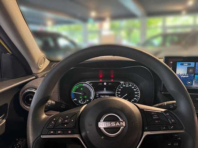 Nissan JUKE 1.6 HYBRID 143PS 4AMT  ACENTA 8&#039;-Farbdisplay mit Touchscreen R&uuml;ckfahrkamera 8&#039;-Farbdisplay