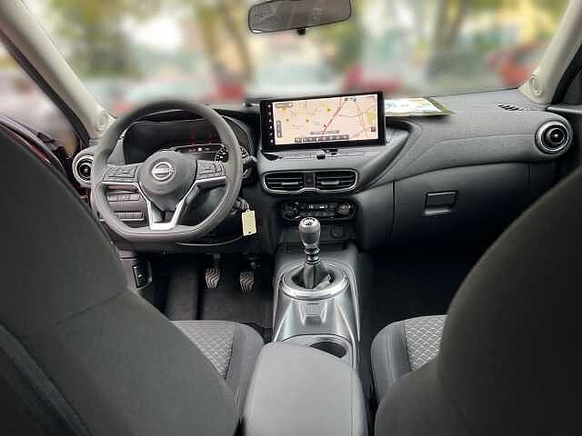 Nissan JUKE 1.0 114PS 6MT ACENTA  Navi Sitzheizung vorn Klimaautomatik Regensensor 1.0 114PS 6MT ACENTA  Navi Sitzheizung vorn Klimaautomatik Regensensor