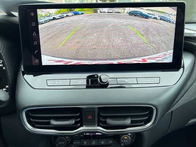 Nissan JUKE 1.0 114PS 6MT ACENTA  Navi Sitzheizung vorn Klimaautomatik Regensensor 1.0 114PS 6MT ACENTA  Navi Sitzheizung vorn Klimaautomatik Regensensor