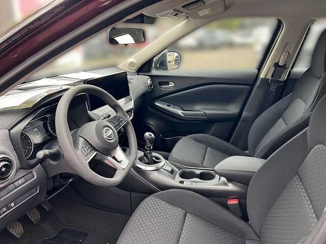 Nissan JUKE 1.0 114PS 6MT ACENTA  Navi Sitzheizung vorn Klimaautomatik Regensensor 1.0 114PS 6MT ACENTA  Navi Sitzheizung vorn Klimaautomatik Regensensor