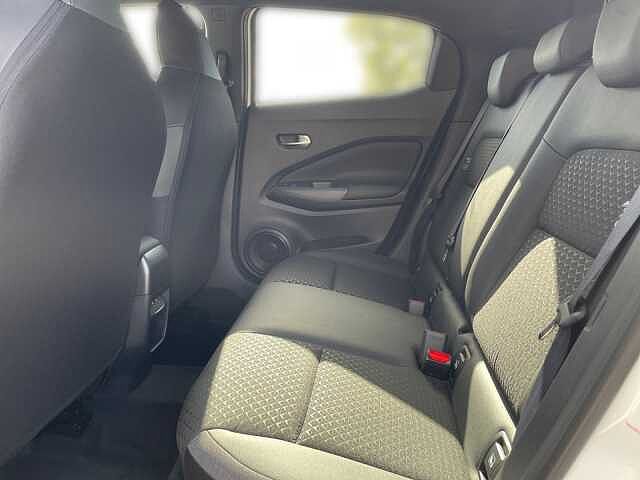 Nissan JUKE 1.6 HYBRID 143 PS 4AMT N-CONNECTA  Lenkrad-/ Sitzheizung vorn Moderne Fahrs 1.6 HYBRID 143 PS 4AMT N-CONNECTA  Lenkrad-/ Sitzheizung vorn Moderne Fahrsicher