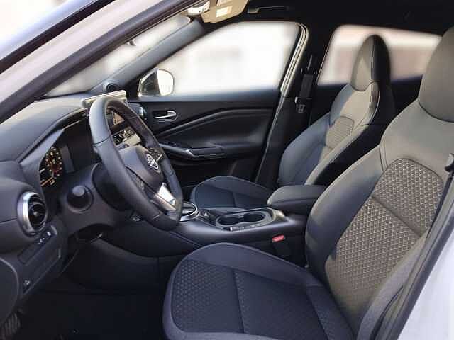 Nissan JUKE 1.6 HYBRID 143 PS 4AMT N-CONNECTA