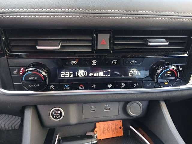 Nissan X-Trail 1.5 DIG-T N-CONNECTA LED NAVI SHZ 360&deg;